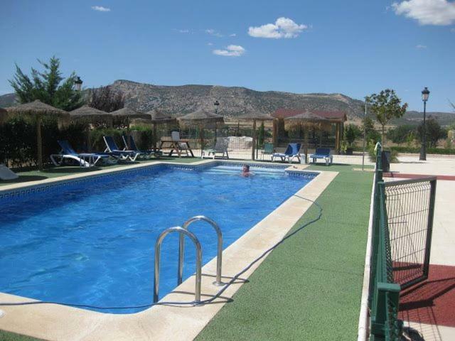El Tamujo De Calatrava Hotel Belvis Luaran gambar